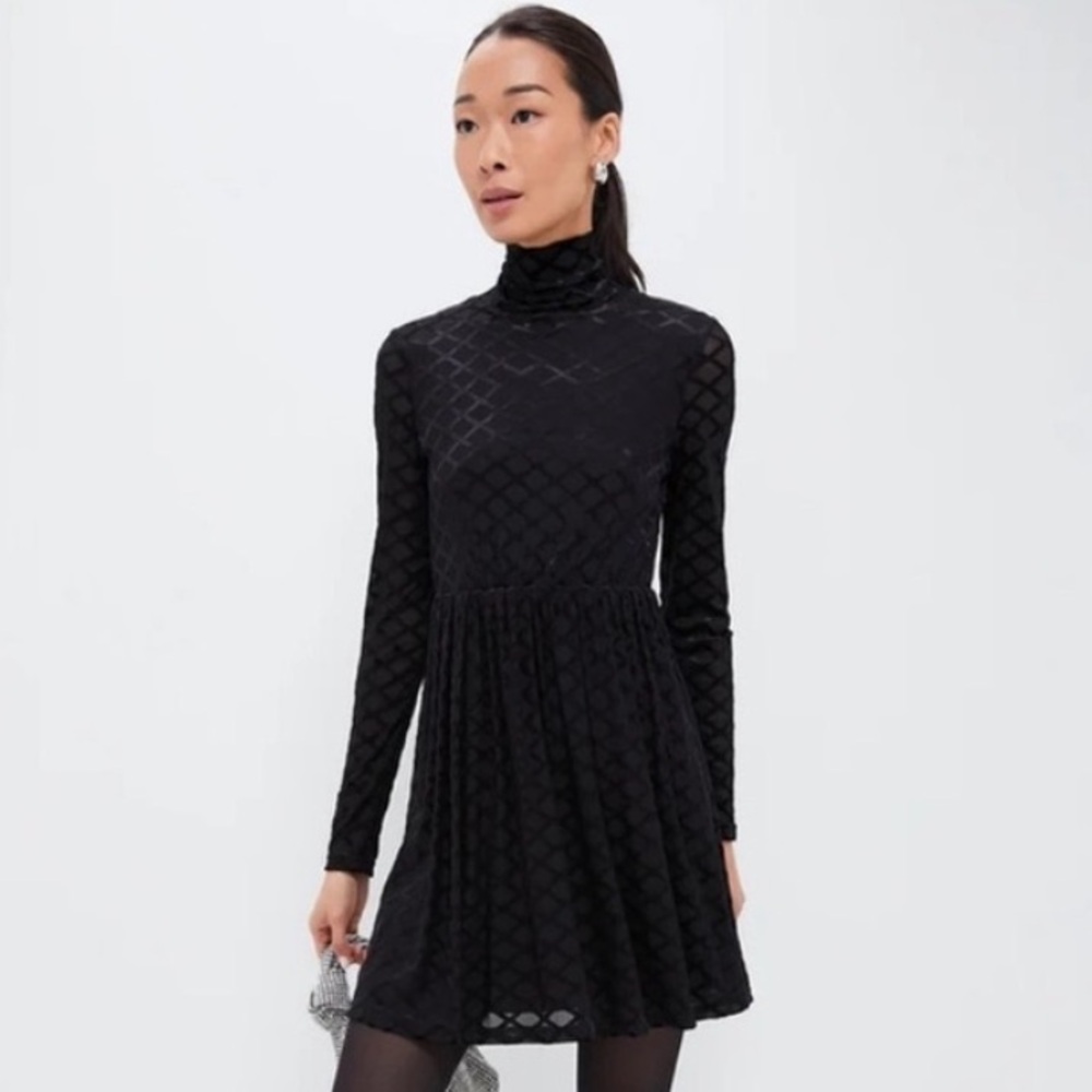 Tuckernuck Rowan Burnout Velvet Mock Neck Mini Dress Size Small New